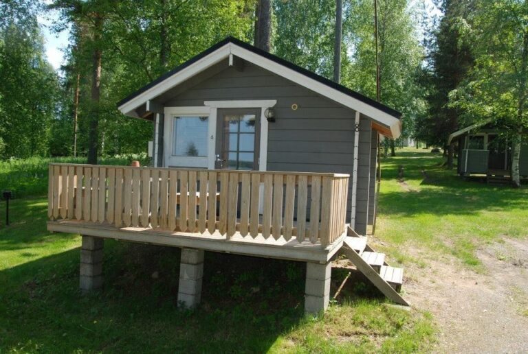 Small Cabin from outside