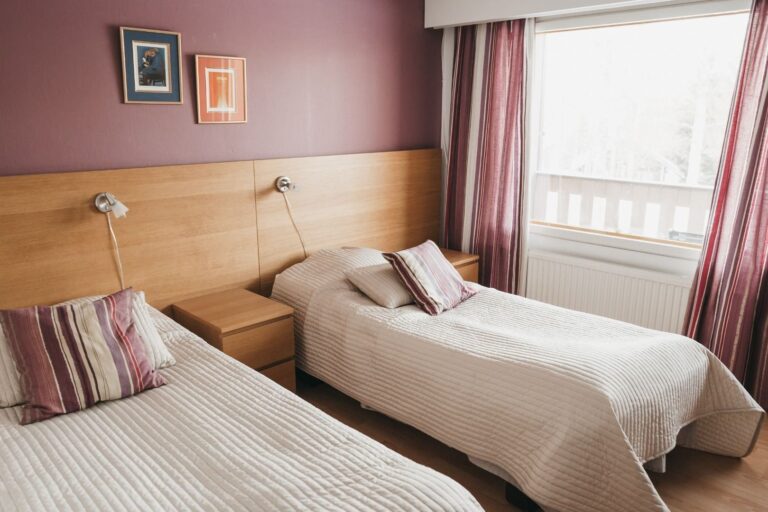 Twinroom_2 huone