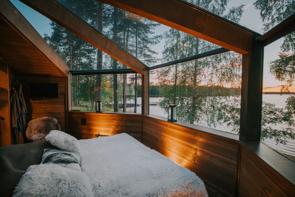 Deluxe Kaiku Glass Igloo picture from inside